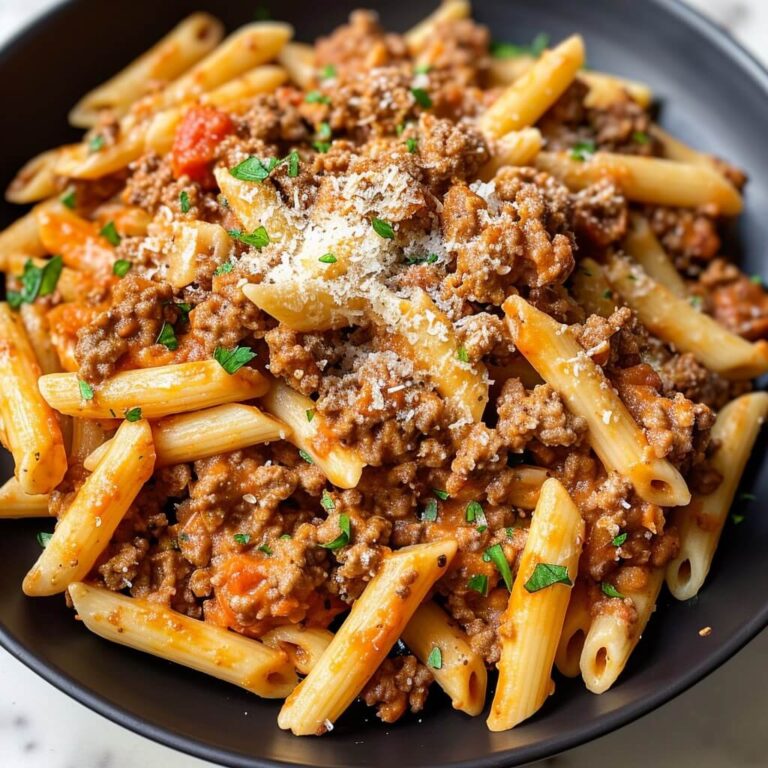 Easy Ground Beef Pasta (Creamy, Cheesy and So Delicious)
